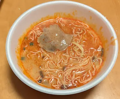 激辛豚骨ラーメン